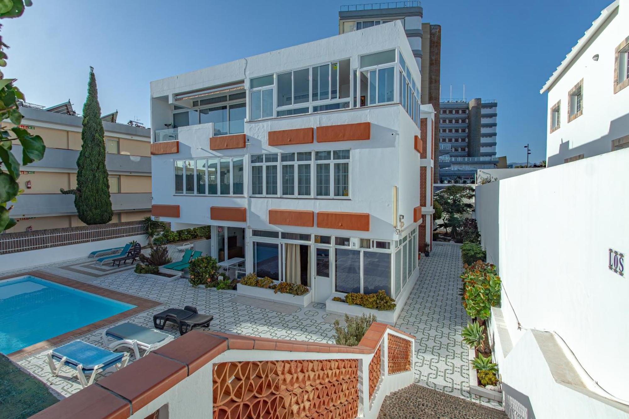 Apartamento Con Terraza Y Piscina En Playa Del Ing Playa del Ingles  Exterior photo