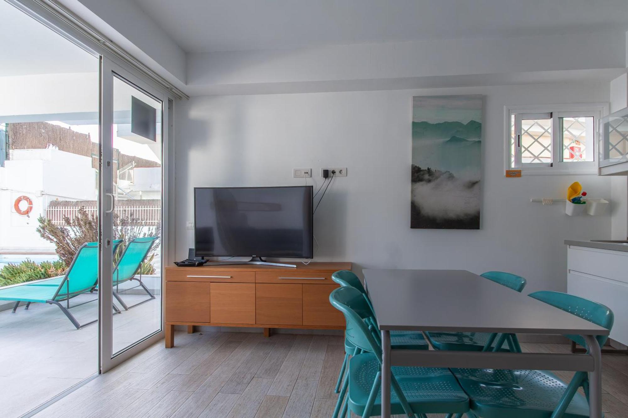 Apartamento Con Terraza Y Piscina En Playa Del Ing Playa del Ingles  Exterior photo