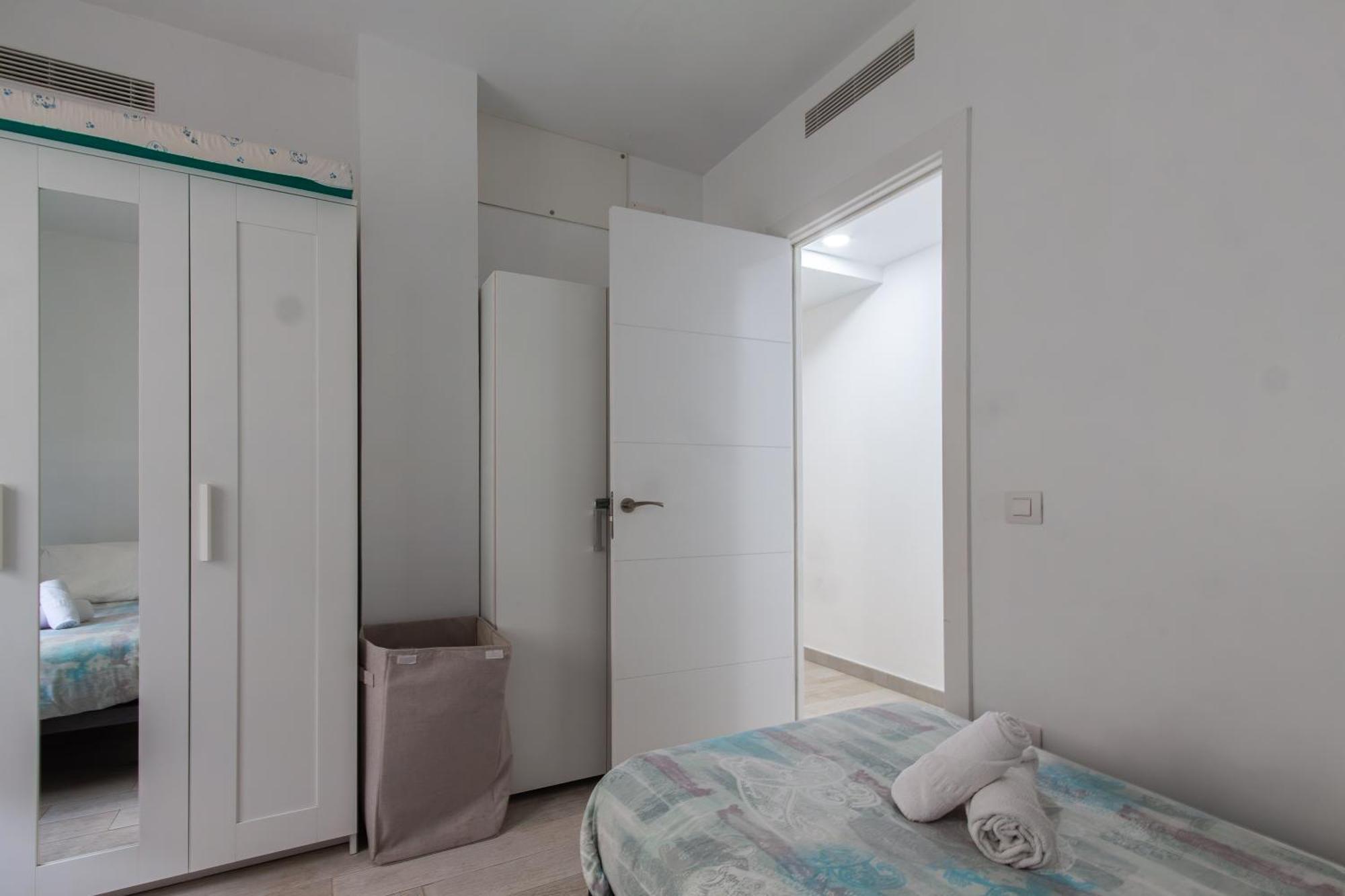 Apartamento Con Terraza Y Piscina En Playa Del Ing Playa del Ingles  Exterior photo