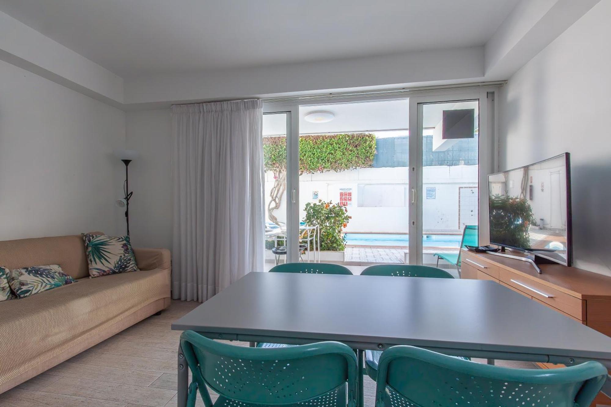 Apartamento Con Terraza Y Piscina En Playa Del Ing Playa del Ingles  Exterior photo
